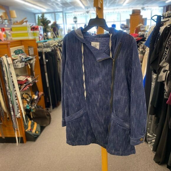 Cabi Ladies Med BLue Jacket - Style # 5100 PO# 215275 - Picture 1 of 3